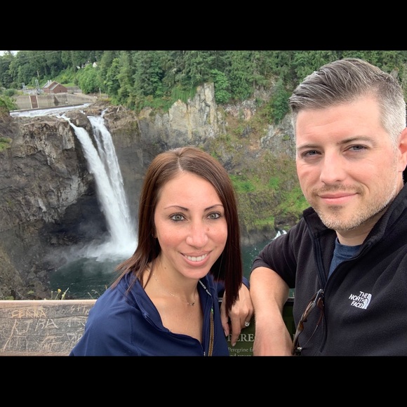 Meet your Posher, Veronica - Picture 1 of 1